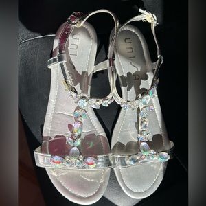 Bejeweled fancy occasion flat sandals